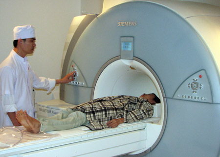 Chụp cộng hưởng từ